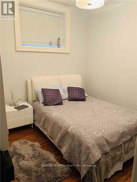 












BSMT - 225 HOLLYWOOD AVENUE

,
Toronto (Willowdale East),




Ontario
M2N3K7

