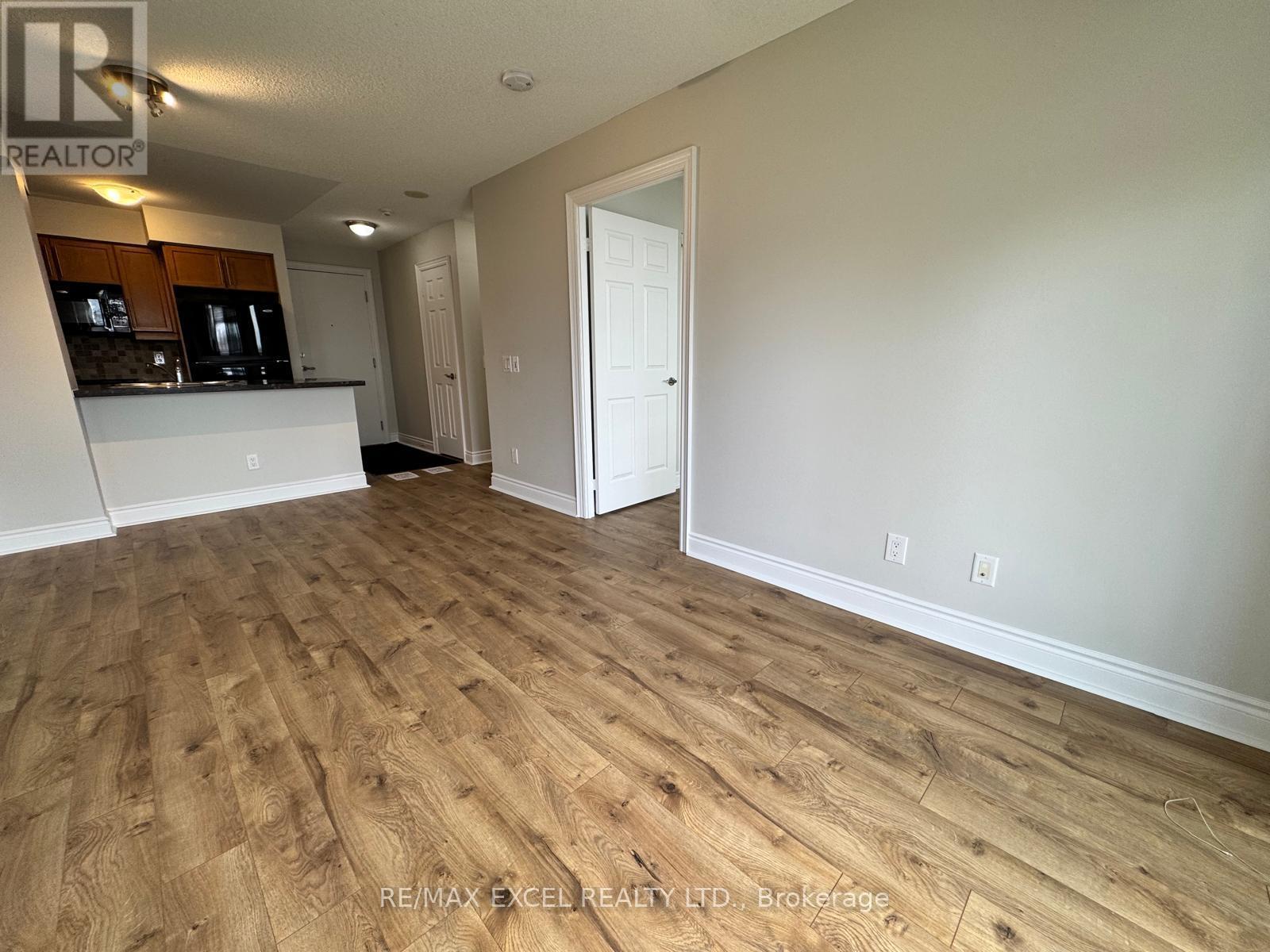 












428 - 25 GREENVIEW AVENUE

,
Toronto (Newtonbrook West),




Ontario
M2M0A5

