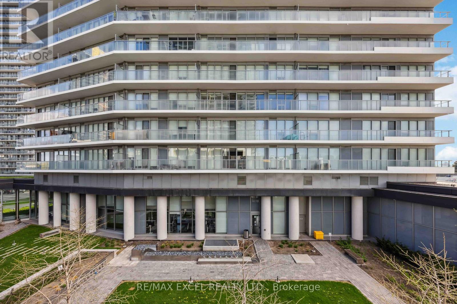 












TH10 - 113 MCMAHON DRIVE

,
Toronto (Bayview Village),




Ontario
M2K0E5

