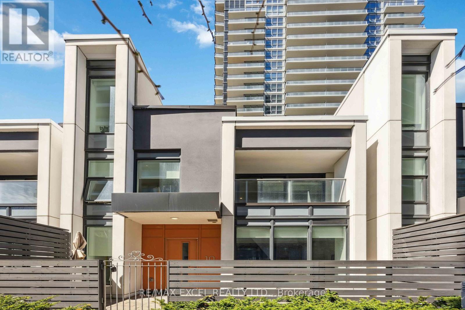 












TH10 - 113 MCMAHON DRIVE

,
Toronto (Bayview Village),




Ontario
M2K0E5


