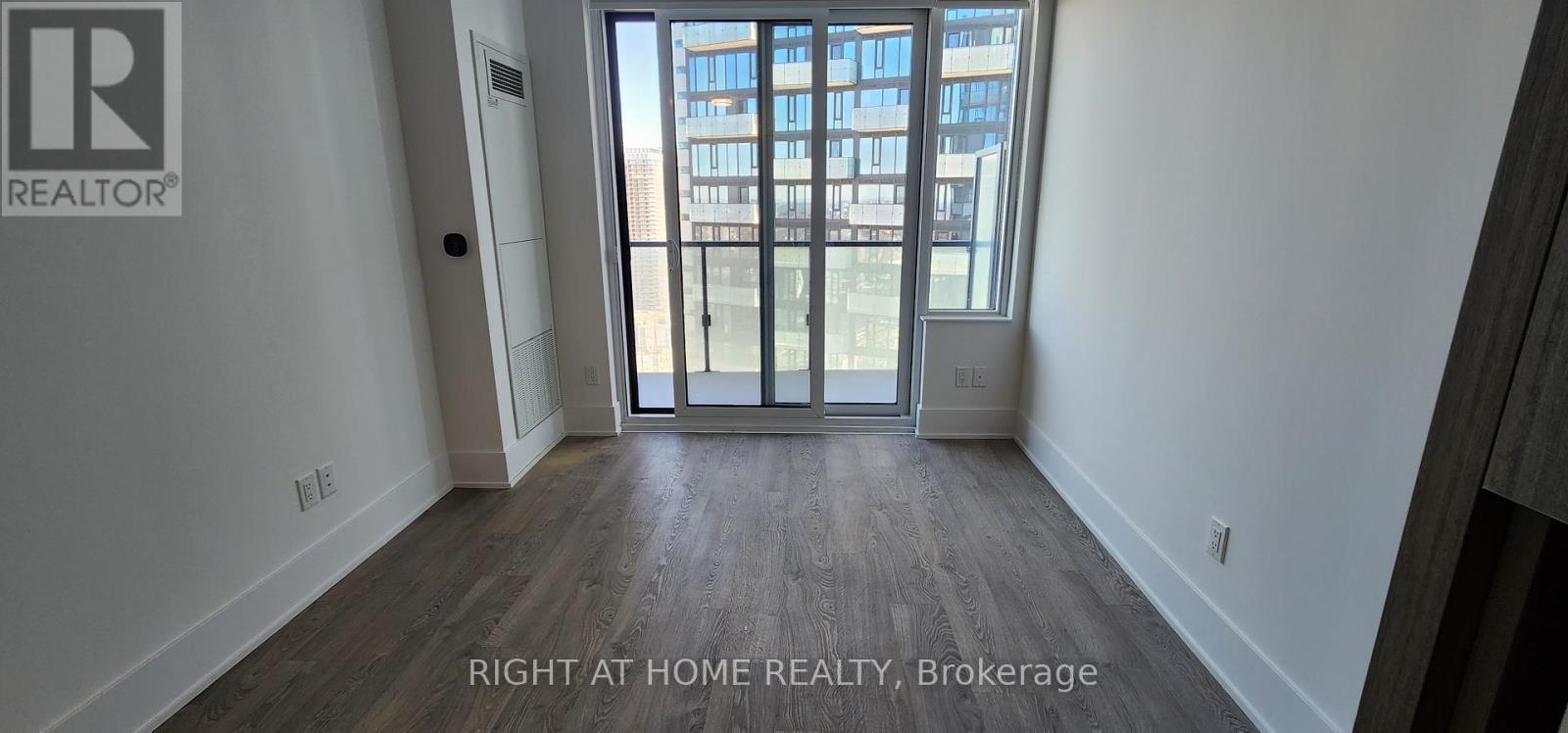 












3407 - 470 FRONT ST STREET W

,
Toronto (Waterfront Communities),




Ontario
M5V0V6

