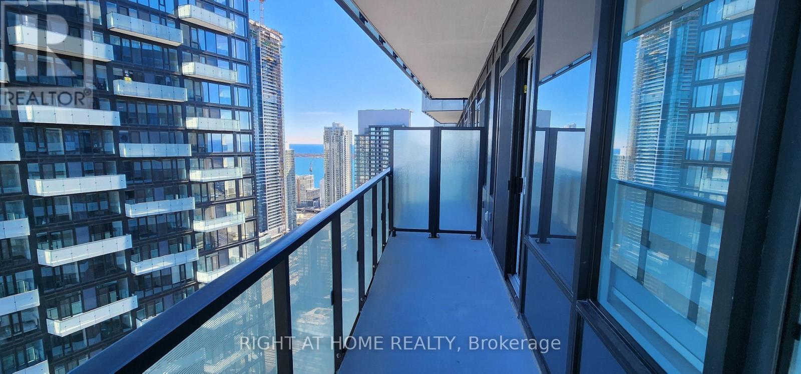 












3407 - 470 FRONT ST STREET W

,
Toronto (Waterfront Communities),




Ontario
M5V0V6

