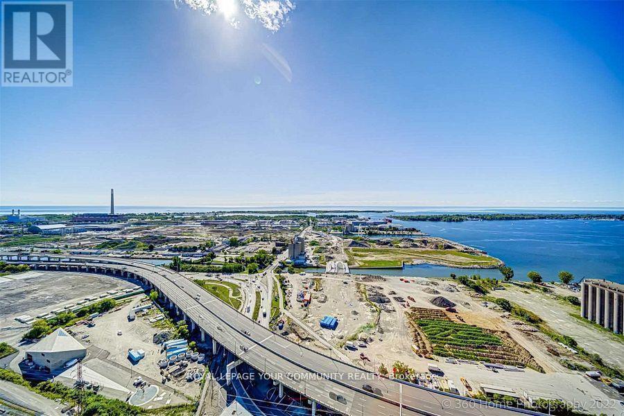 












3606 - 70 DISTILLERY LANE

,
Toronto (Waterfront Communities),




Ontario
M5A0E3

