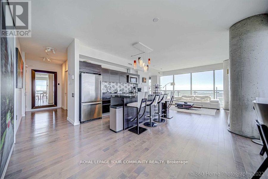 












3606 - 70 DISTILLERY LANE

,
Toronto (Waterfront Communities),




Ontario
M5A0E3

