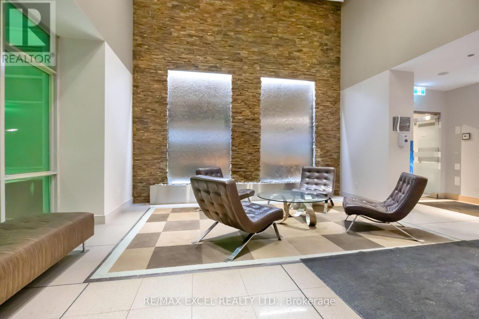 












2603 - 35 MARINER TERRACE

,
Toronto (Waterfront Communities),




Ontario
M5V3V9

