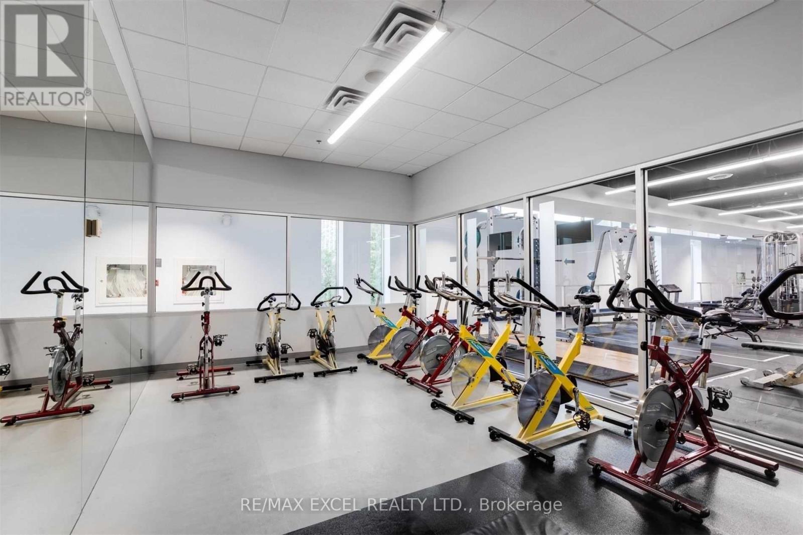 












2603 - 35 MARINER TERRACE

,
Toronto (Waterfront Communities),




Ontario
M5V3V9

