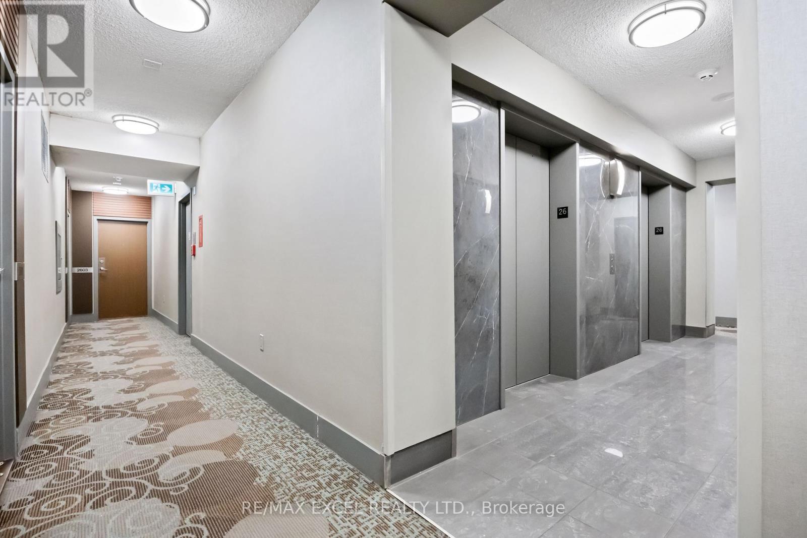 












2603 - 35 MARINER TERRACE

,
Toronto (Waterfront Communities),




Ontario
M5V3V9

