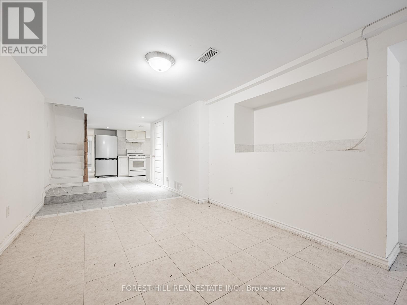 












51 MAJOR STREET

,
Toronto (University),




Ontario
M5S2K9

