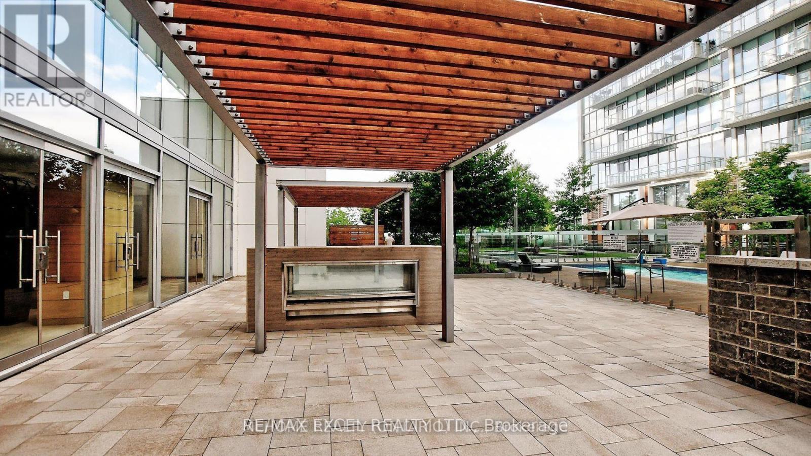 












528 - 29 QUEENS QUAY E

,
Toronto (Waterfront Communities),




Ontario
M5E0A4

