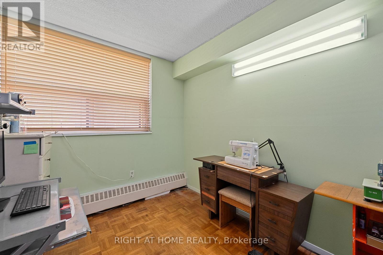 












102 - 1801 O'CONNOR DRIVE

,
Toronto (Victoria Village),




Ontario
M4A2P8

