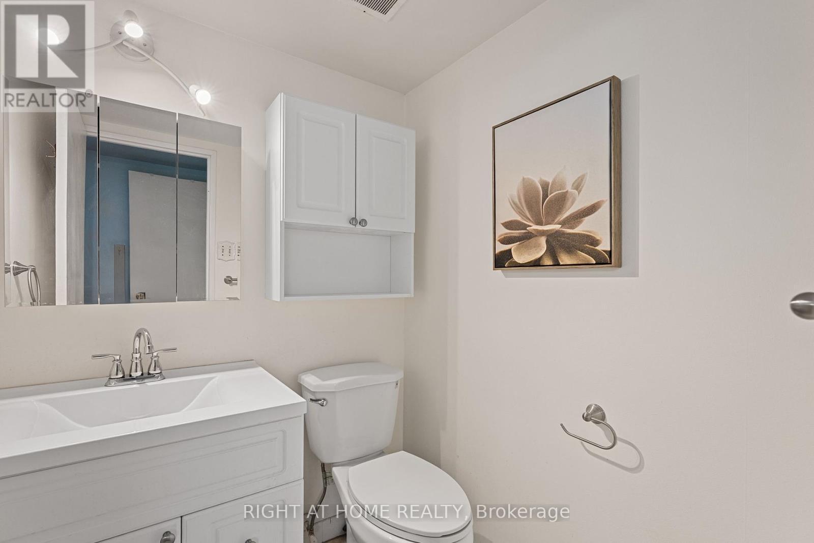












102 - 1801 O'CONNOR DRIVE

,
Toronto (Victoria Village),




Ontario
M4A2P8

