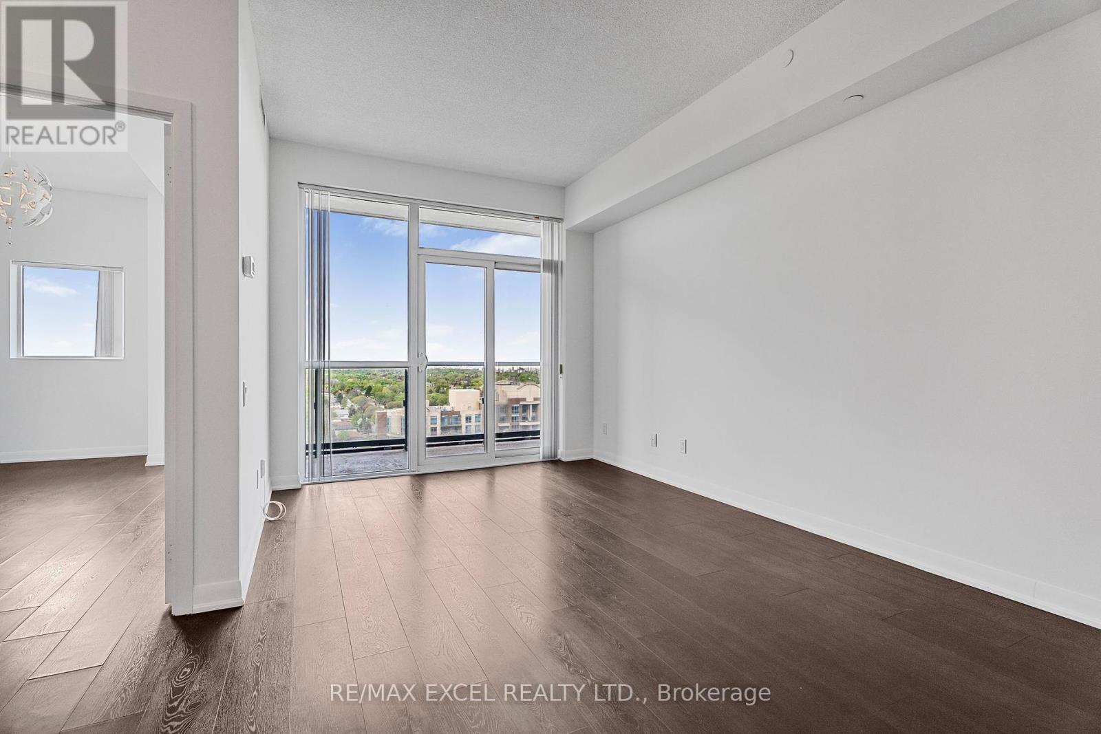 












2501 - 5162 YONGE STREET

,
Toronto (Willowdale West),




Ontario
M2N0E9

