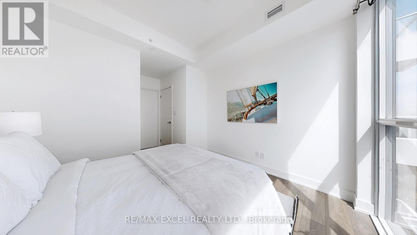 












1909 - 180 FAIRVIEW MALL DRIVE

,
Toronto (Don Valley Village),




Ontario
M2J5A7

