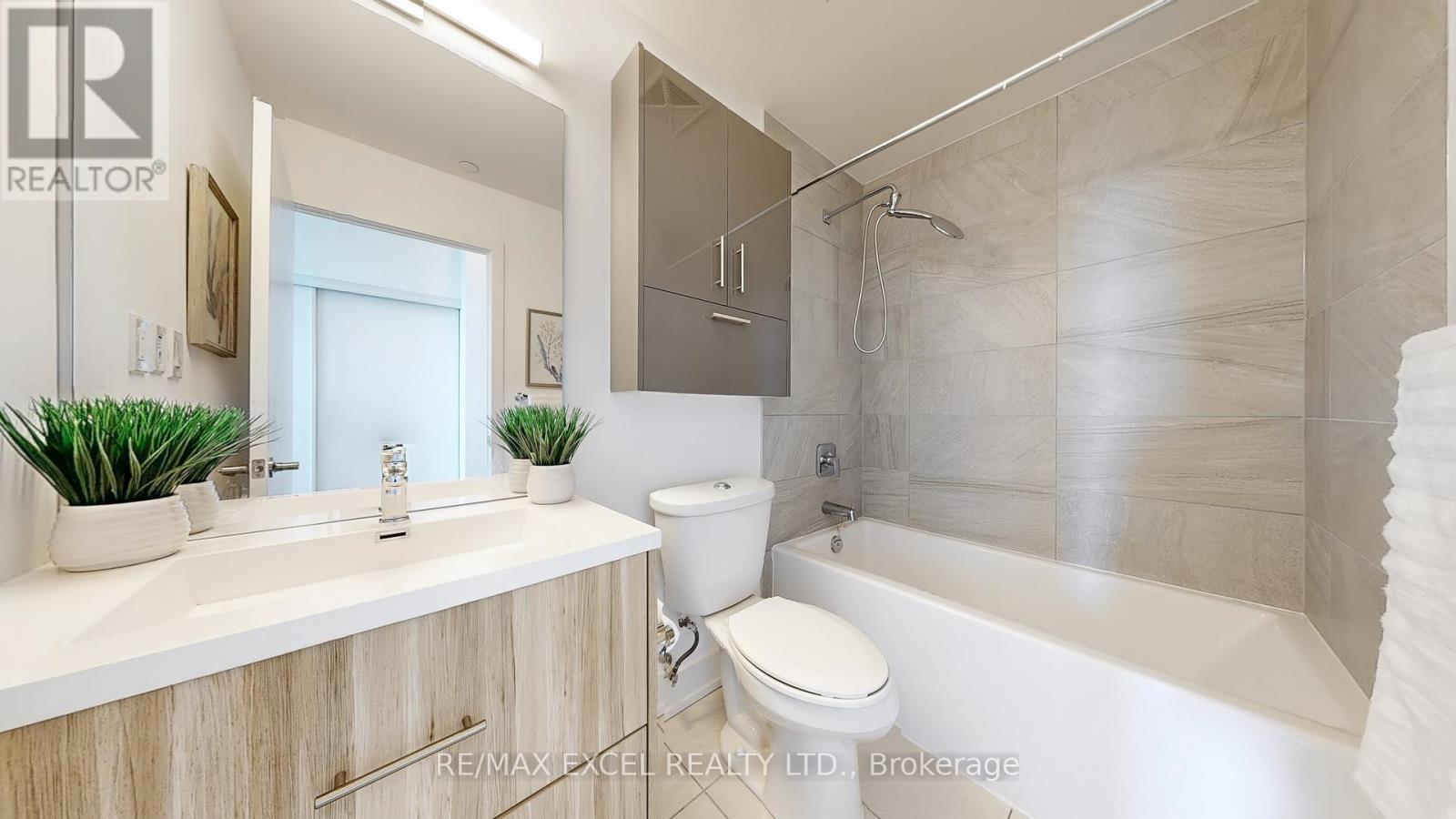 












1909 - 180 FAIRVIEW MALL DRIVE

,
Toronto (Don Valley Village),




Ontario
M2J5A7

