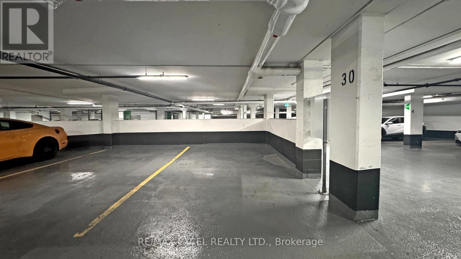












1909 - 180 FAIRVIEW MALL DRIVE

,
Toronto (Don Valley Village),




Ontario
M2J5A7

