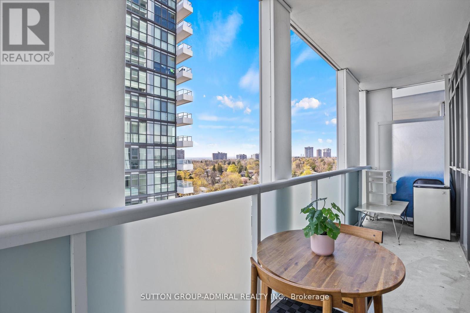 












915 - 188 FAIRVIEW MALL DRIVE

,
Toronto (Don Valley Village),




Ontario
M2J0H7

