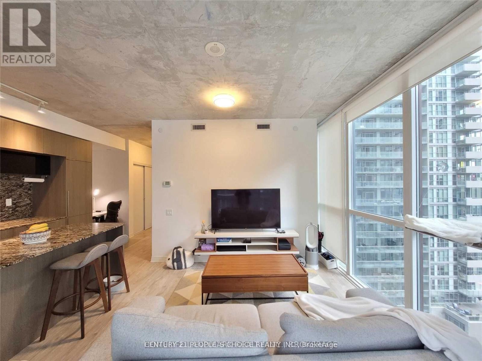












1702 - 88 BLUE JAYS WAY

,
Toronto (Waterfront Communities),




Ontario
M5V2G3


