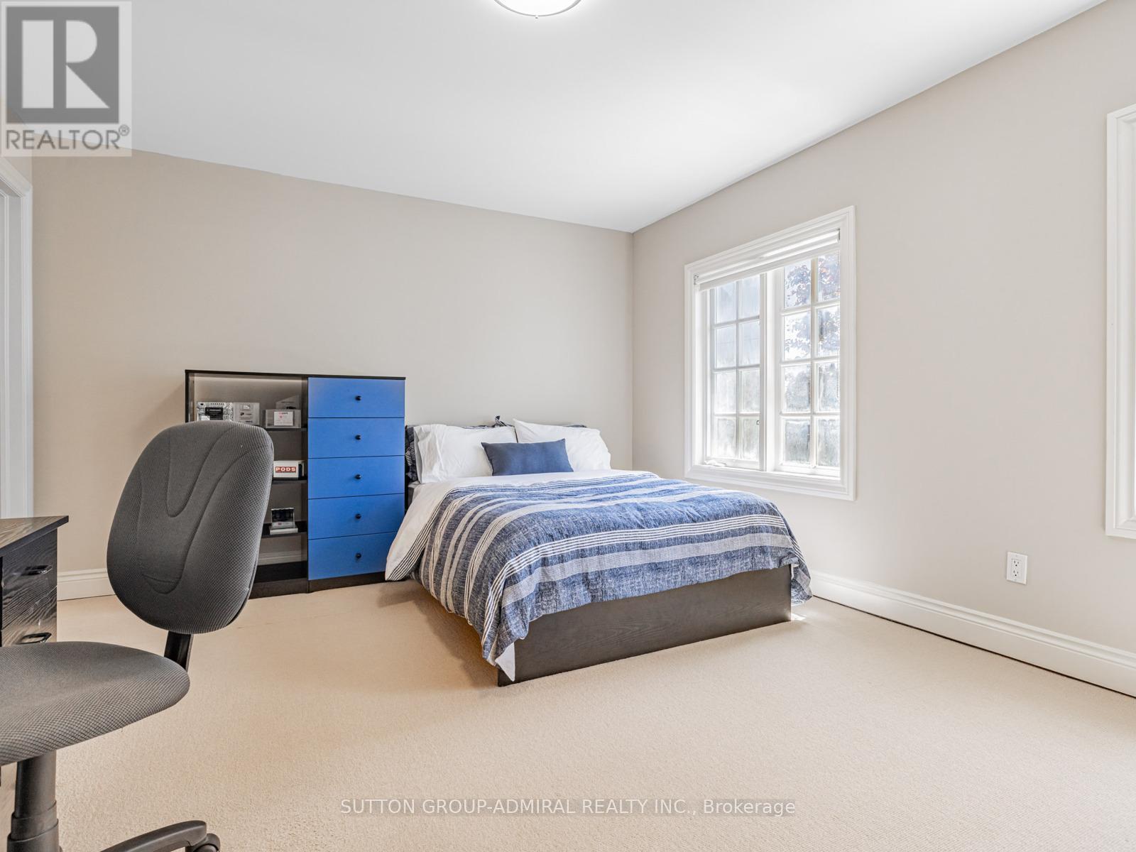 












538 BEDFORD PARK AVENUE

,
Toronto (Bedford Park-Nortown),




Ontario
M5M1K3

