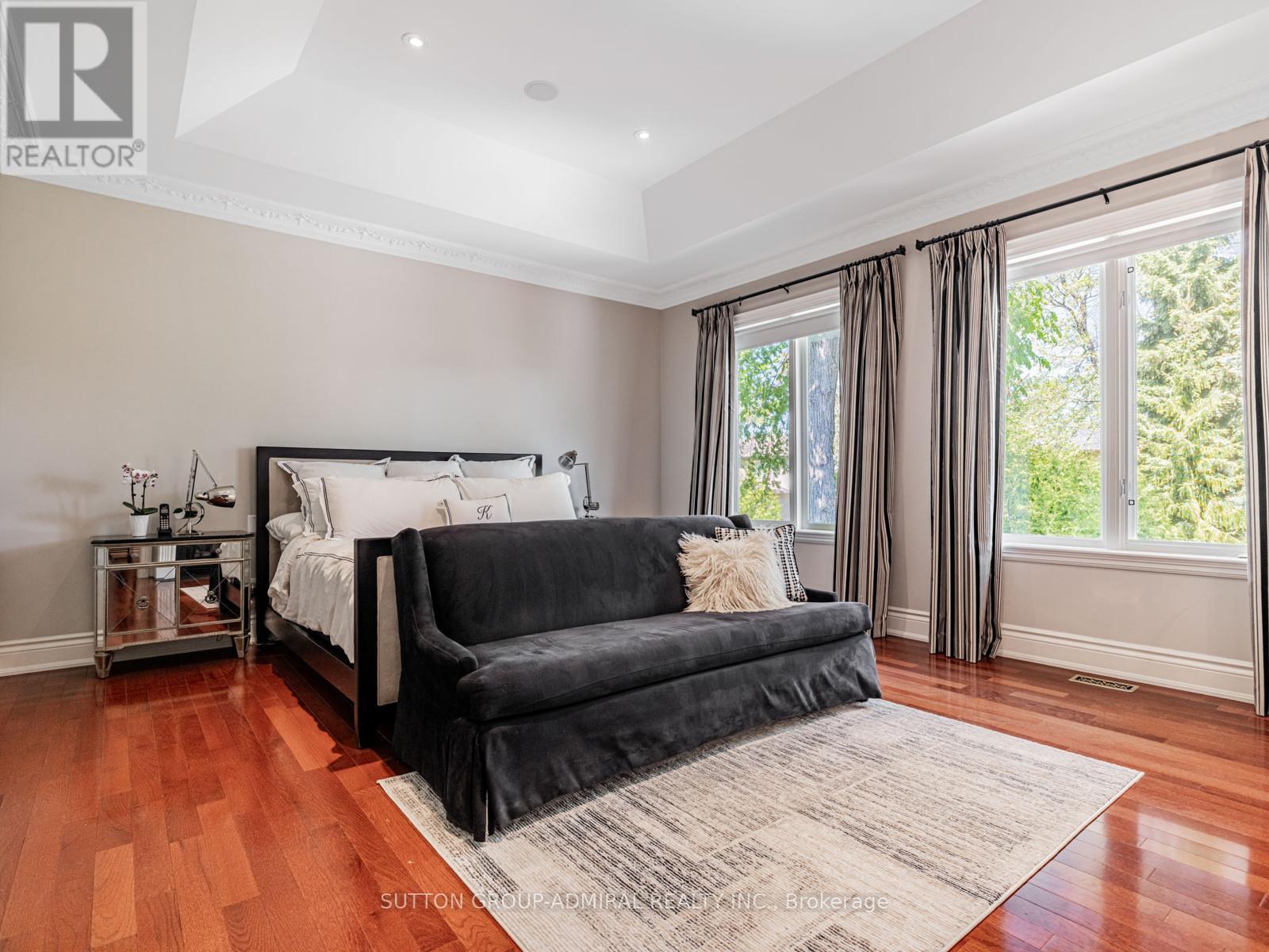 












538 BEDFORD PARK AVENUE

,
Toronto (Bedford Park-Nortown),




Ontario
M5M1K3


