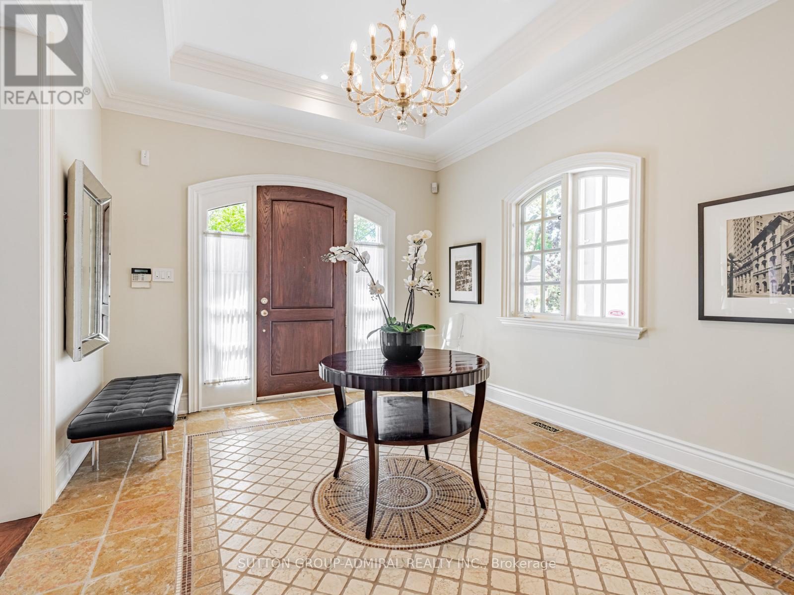 












538 BEDFORD PARK AVENUE

,
Toronto (Bedford Park-Nortown),




Ontario
M5M1K3

