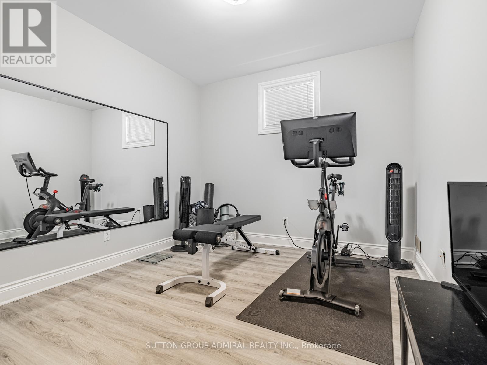 












538 BEDFORD PARK AVENUE

,
Toronto (Bedford Park-Nortown),




Ontario
M5M1K3

