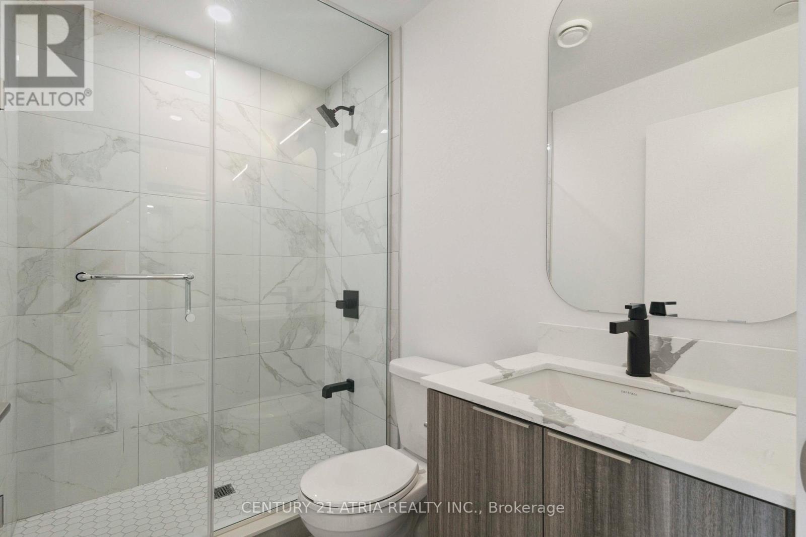 












302 - 15 RICHARDSON STREET

,
Toronto (Waterfront Communities),




Ontario
M5A1B4

