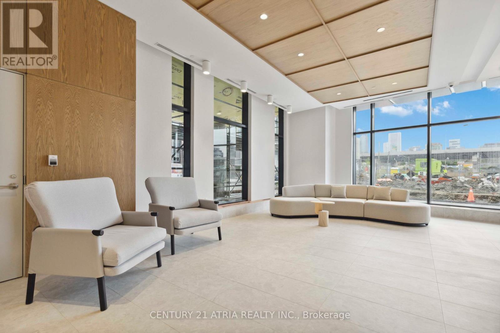 












302 - 15 RICHARDSON STREET

,
Toronto (Waterfront Communities),




Ontario
M5A1B4

