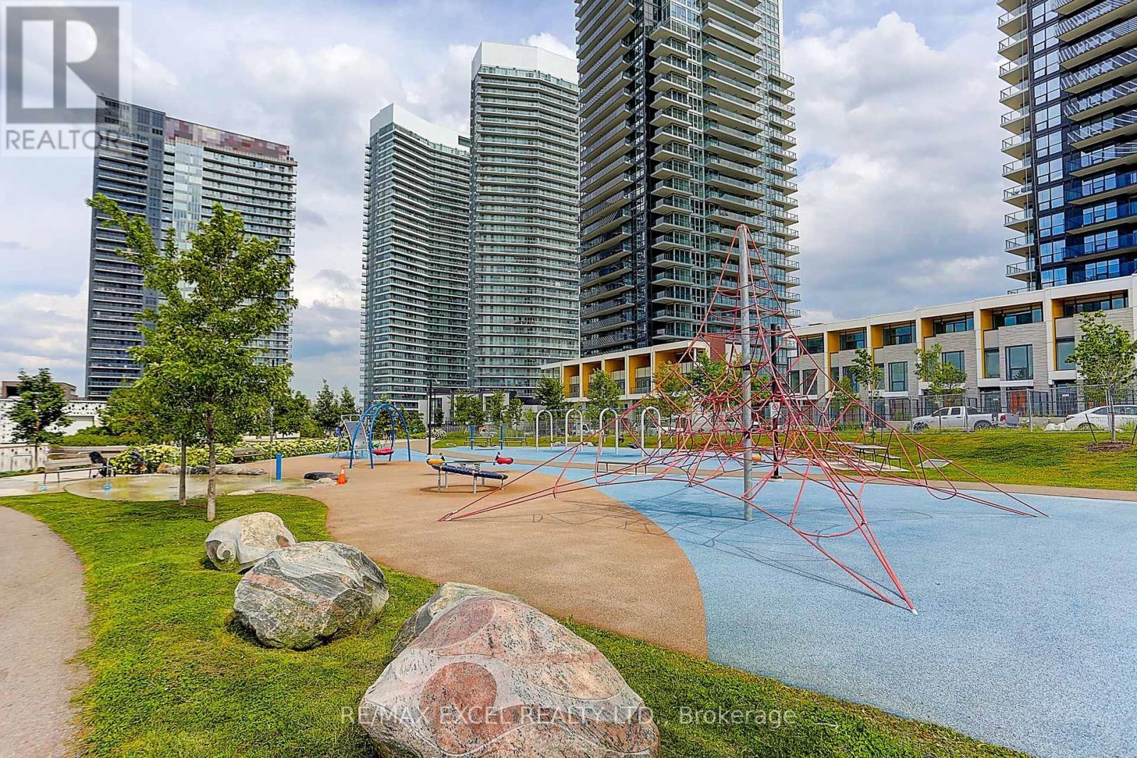 












2001 - 85 MCMAHON DRIVE

,
Toronto (Bayview Village),




Ontario
M2K0H1

