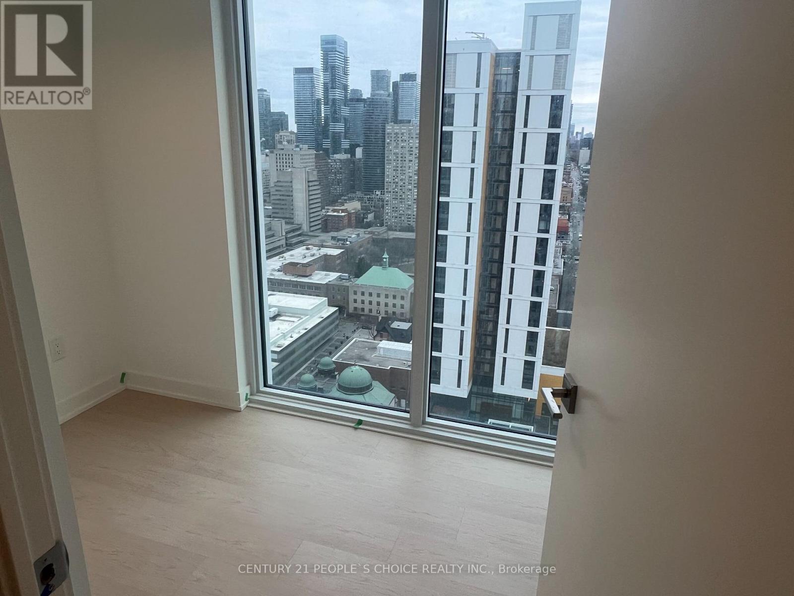 












3206 - 252 CHURCH STREET N

,
Toronto (Church-Yonge Corridor),




Ontario
M5B0E6

