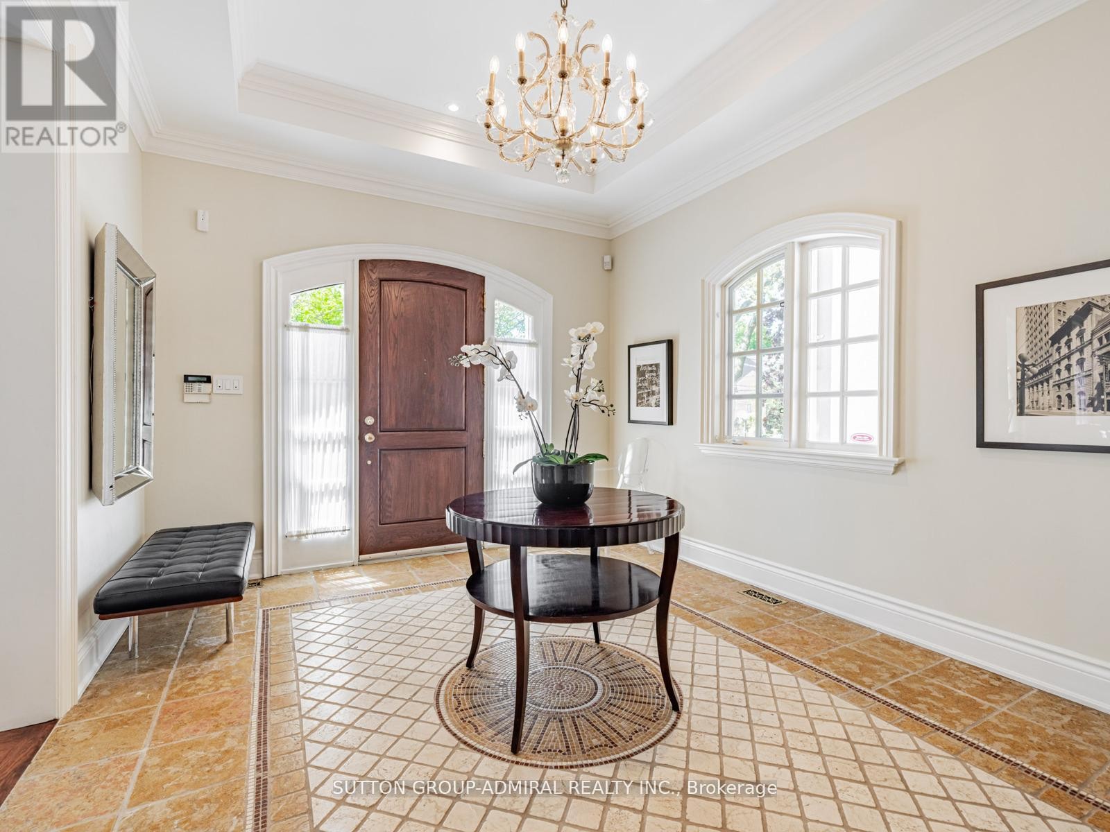 












538 BEDFORD PARK AVENUE

,
Toronto (Bedford Park-Nortown),




Ontario
M5M1K3

