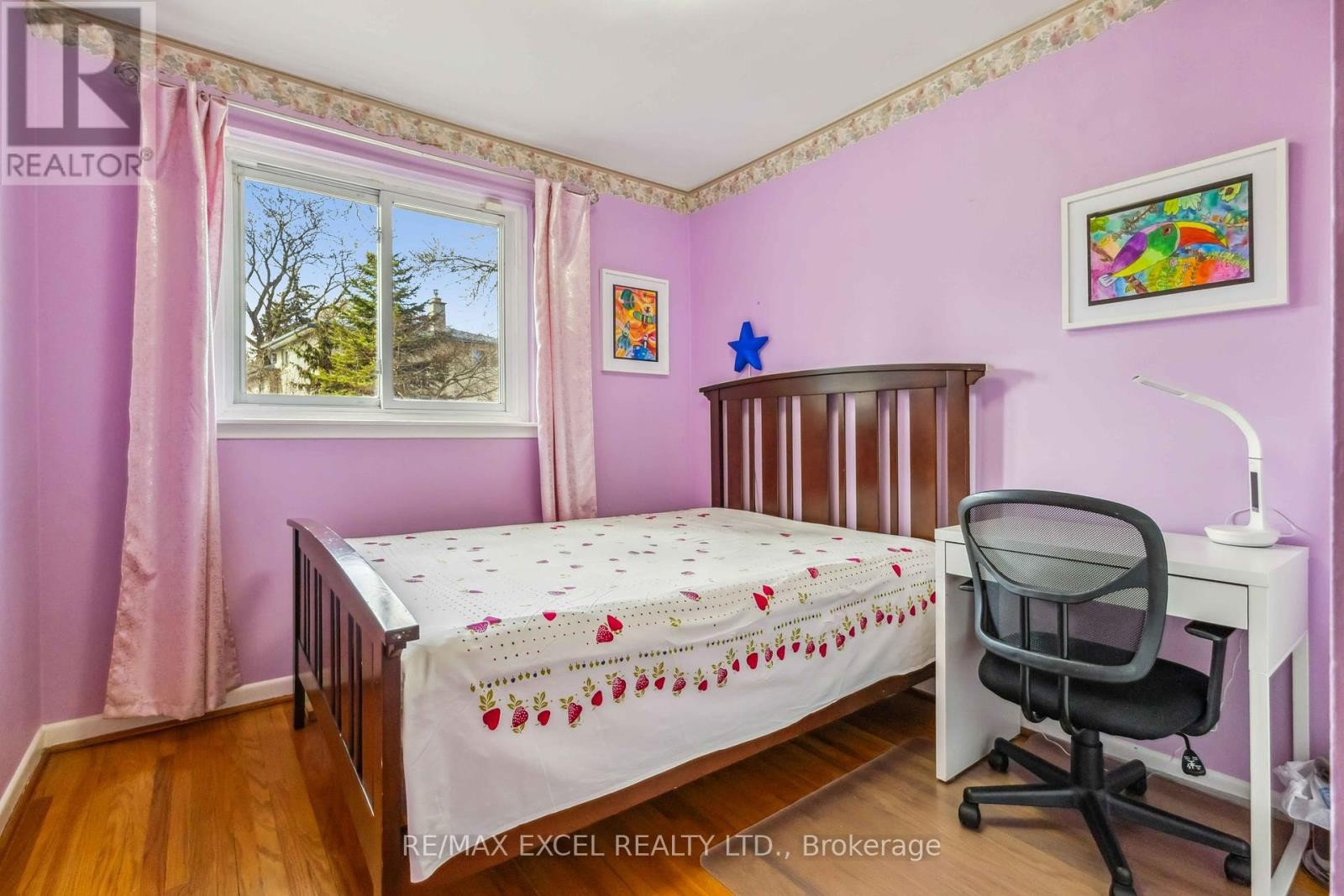 












335 WOODSWORTH ROAD

,
Toronto (St. Andrew-Windfields),




Ontario
M2L2T7

