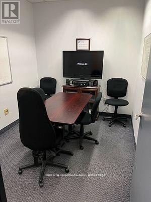 












500-4 - 245 FAIRVIEW MALL DRIVE

,
Toronto (Don Valley Village),




Ontario
M2J4T1

