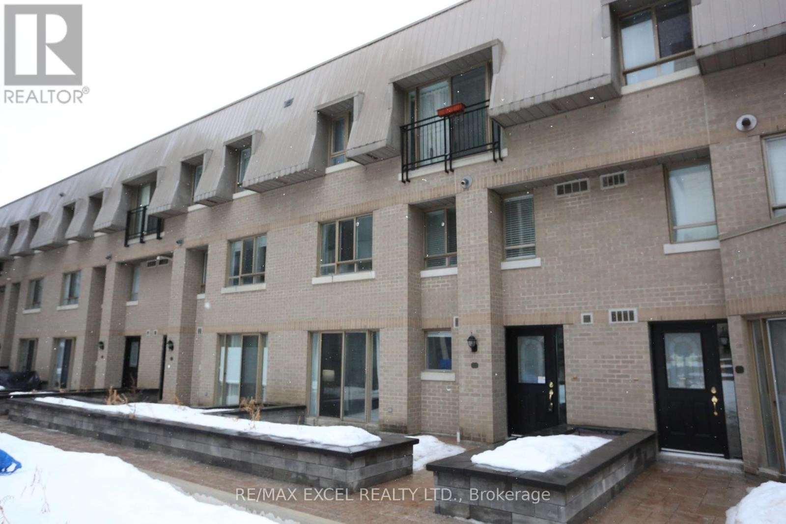 












114 - 38 HOLLYWOOD AVENUE

,
Toronto (Willowdale East),




Ontario
M2N6R6

