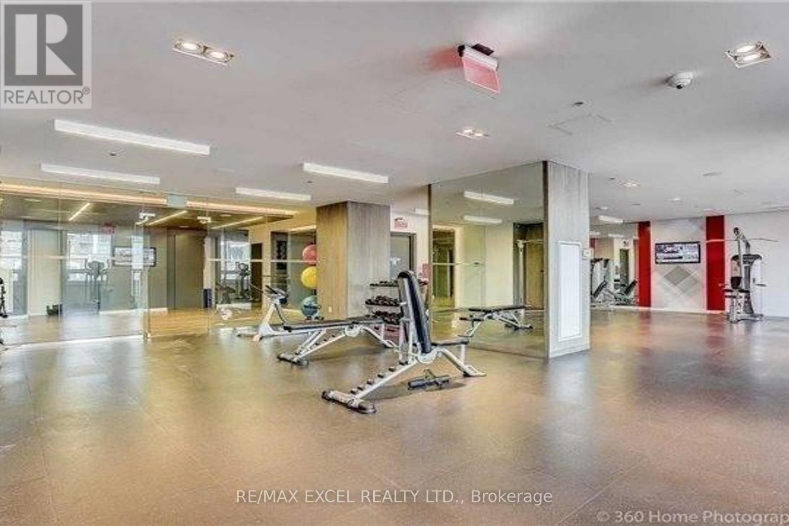 












2505 - 318 RICHMOND STREET W

,
Toronto (Waterfront Communities),




Ontario
M5V0B4

