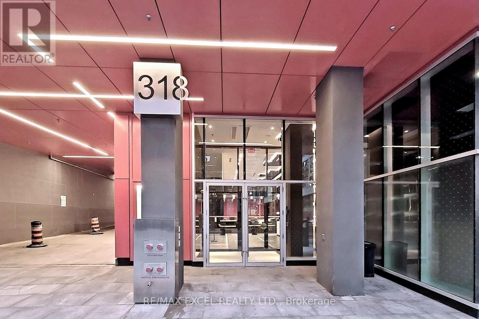 












2505 - 318 RICHMOND STREET W

,
Toronto (Waterfront Communities),




Ontario
M5V0B4

