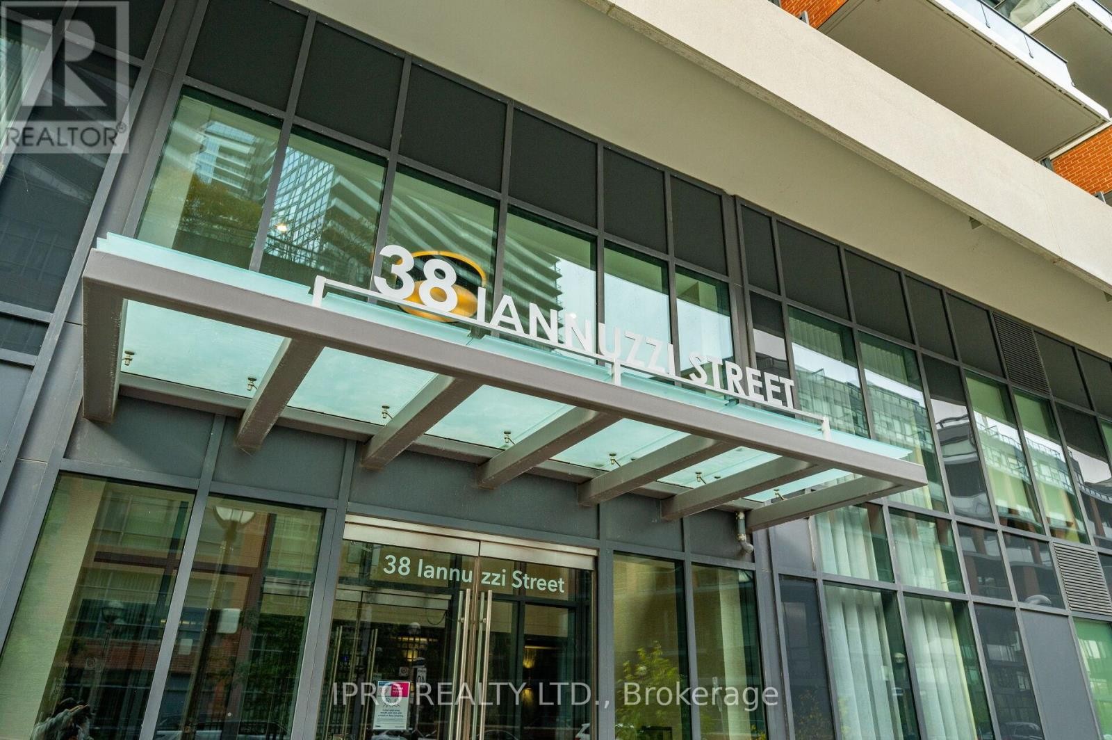 












1206 - 38 IANNUZZI STREET

,
Toronto (Niagara),




Ontario
M5V0S2


