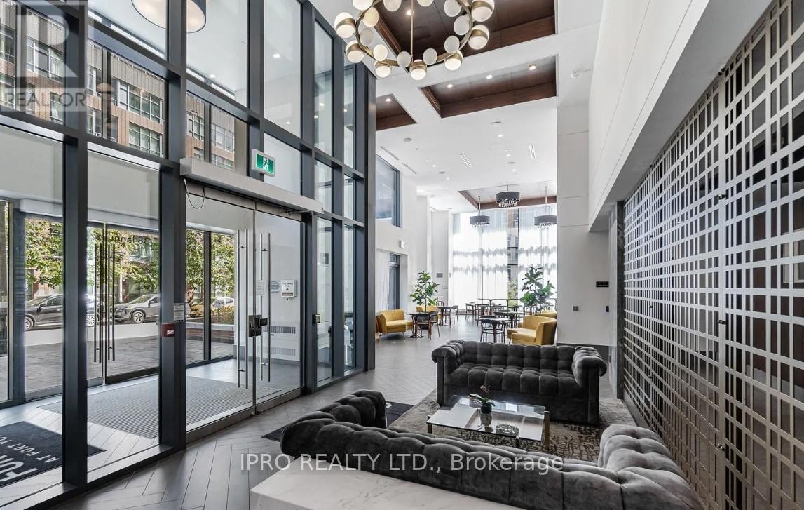 












1206 - 38 IANNUZZI STREET

,
Toronto (Niagara),




Ontario
M5V0S2

