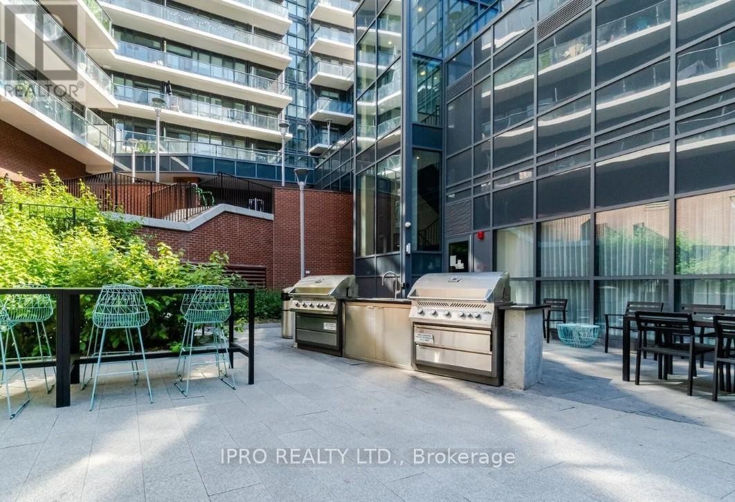 












1206 - 38 IANNUZZI STREET

,
Toronto (Niagara),




Ontario
M5V0S2

