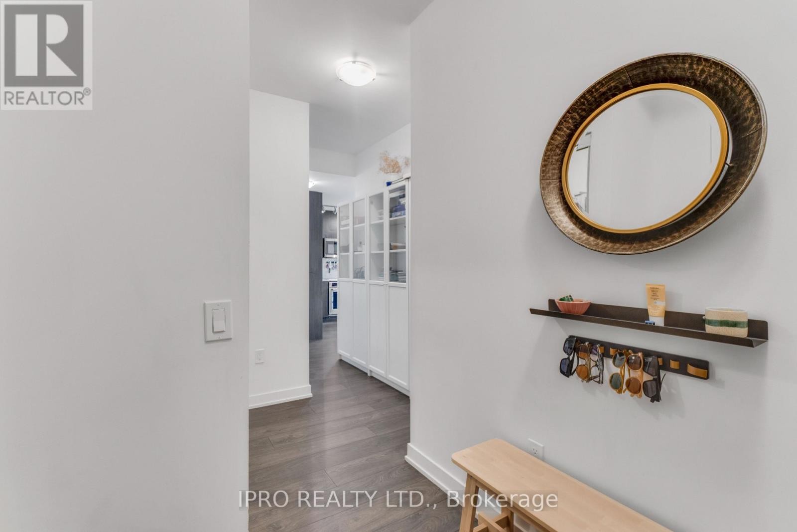 












1206 - 38 IANNUZZI STREET

,
Toronto (Niagara),




Ontario
M5V0S2

