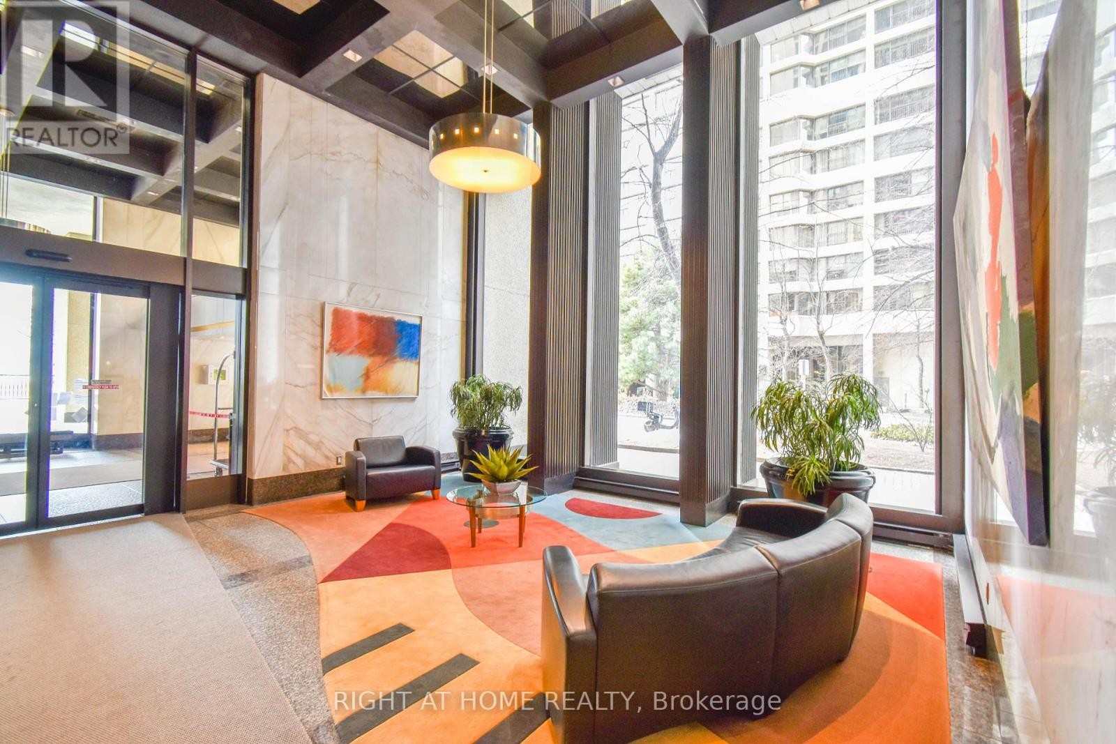 












1027 - 33 HARBOUR SQUARE

,
Toronto (Waterfront Communities),




Ontario
M5J2G2

