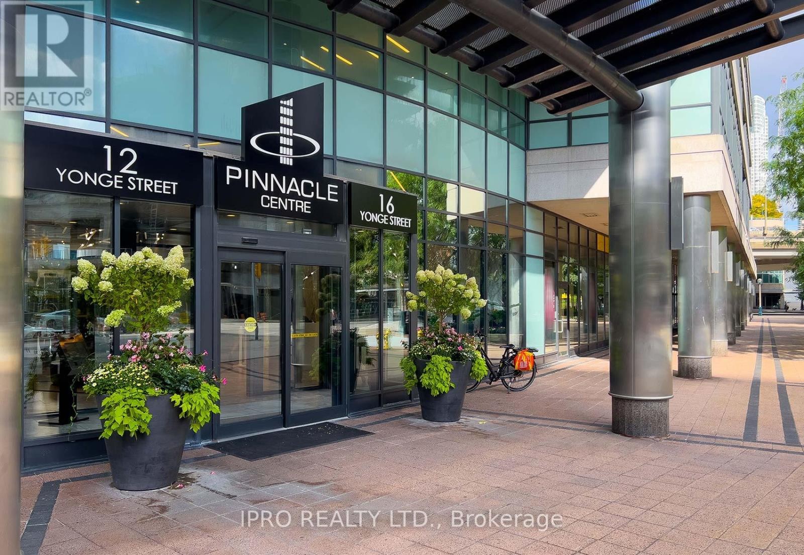 












2007 - 16 YONGE STREET

,
Toronto (Waterfront Communities),




Ontario
M5E2A1

