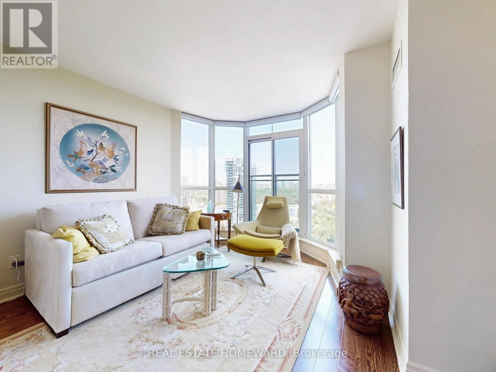 












PH3703 - 8 PARK ROAD

,
Toronto (Rosedale-Moore Park),




Ontario
M4W3S5

