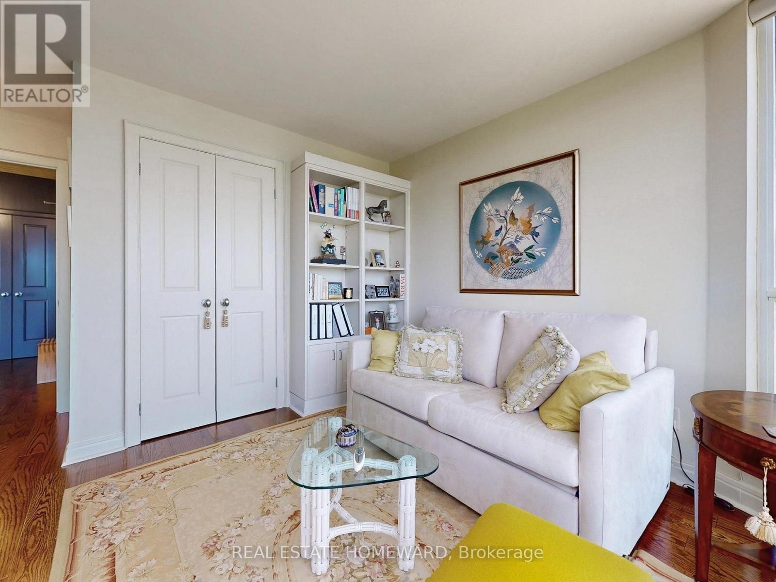 












PH3703 - 8 PARK ROAD

,
Toronto (Rosedale-Moore Park),




Ontario
M4W3S5

