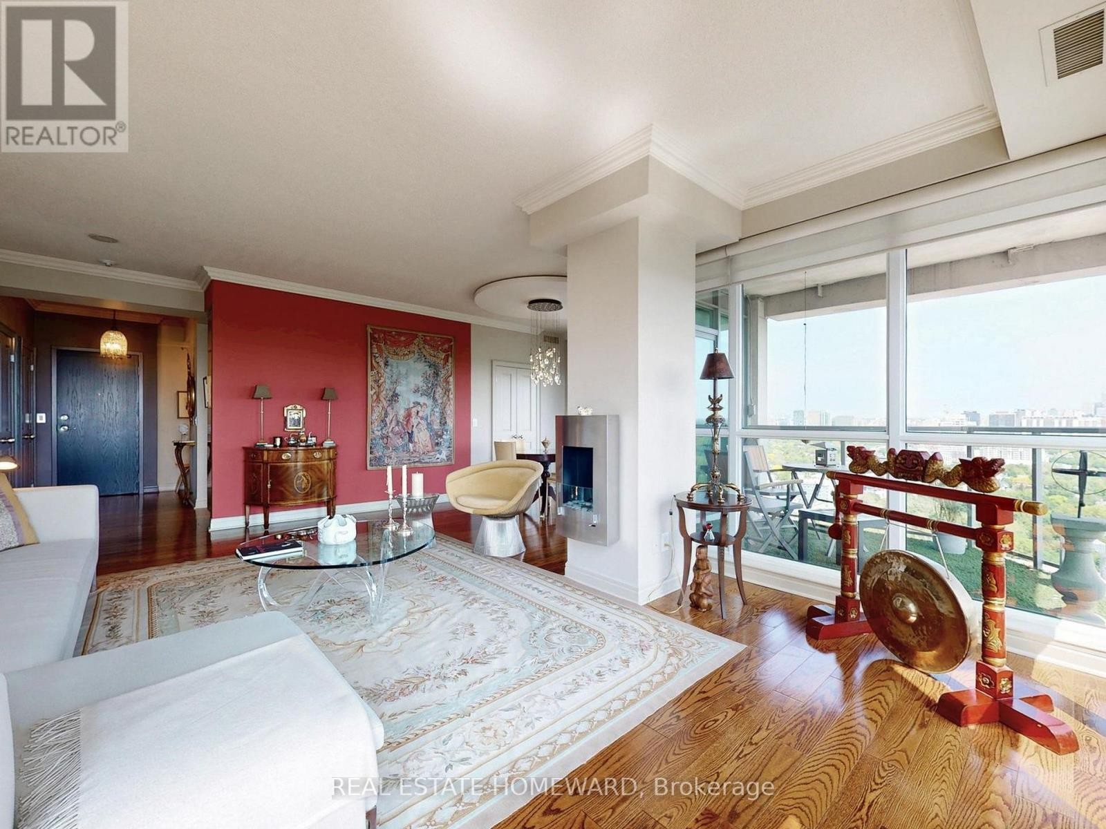 












PH3703 - 8 PARK ROAD

,
Toronto (Rosedale-Moore Park),




Ontario
M4W3S5

