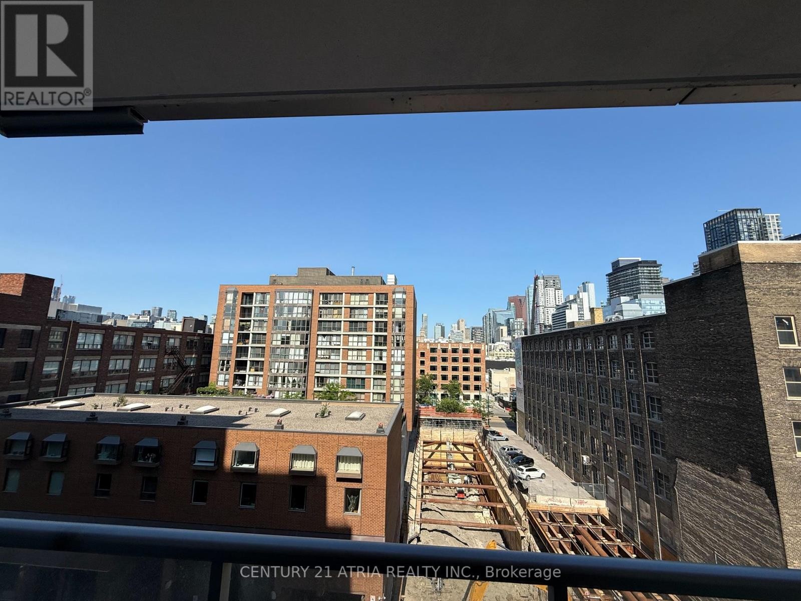 












617 - 38 CAMERON STREET

,
Toronto (Kensington-Chinatown),




Ontario
M5T0C3

