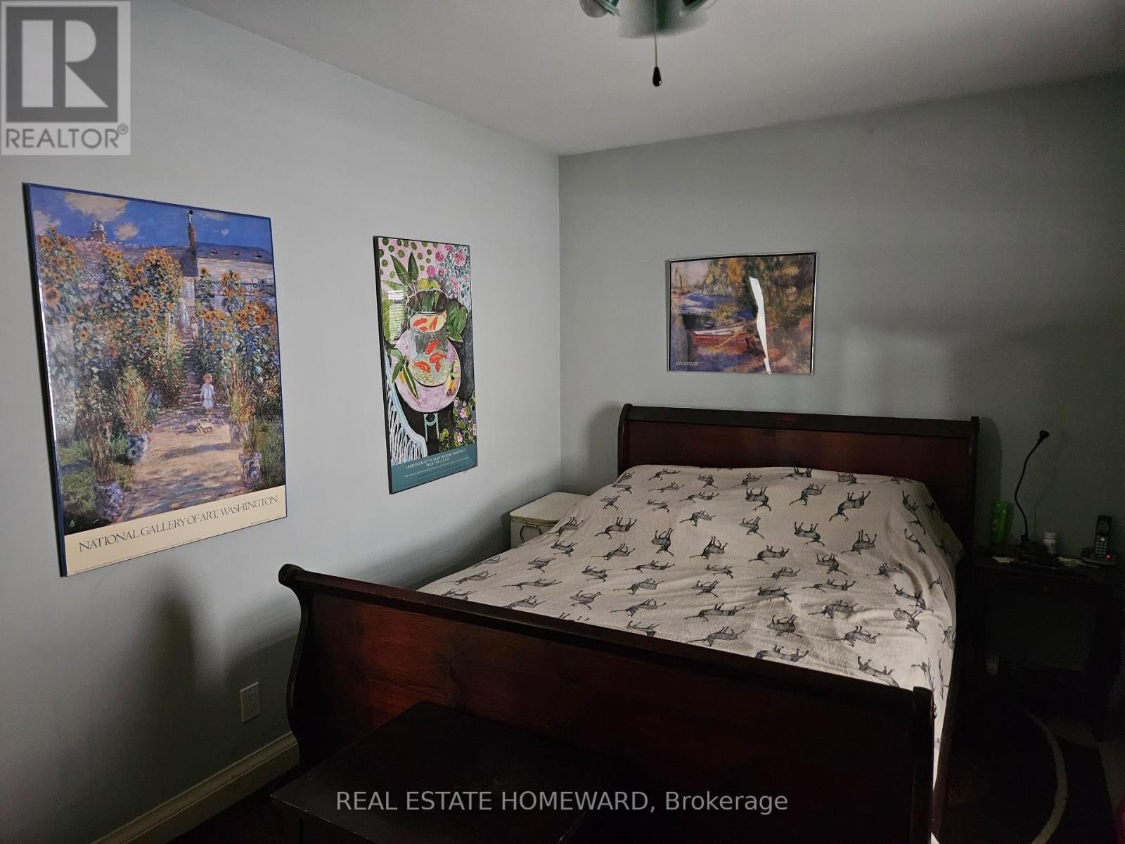 












28 GLEN ECHO ROAD

,
Toronto (Lawrence Park North),




Ontario
M4N2E1

