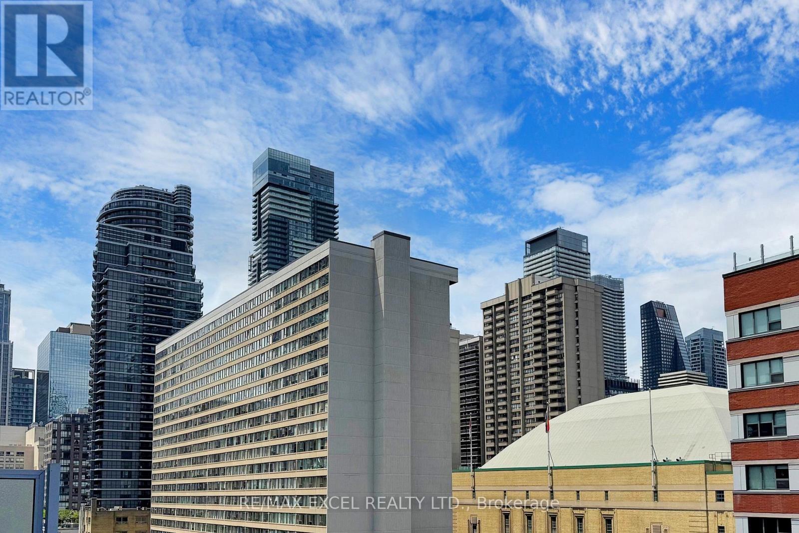 












705 - 365 CHURCH STREET

,
Toronto (Church-Yonge Corridor),




Ontario
M5B1H6

