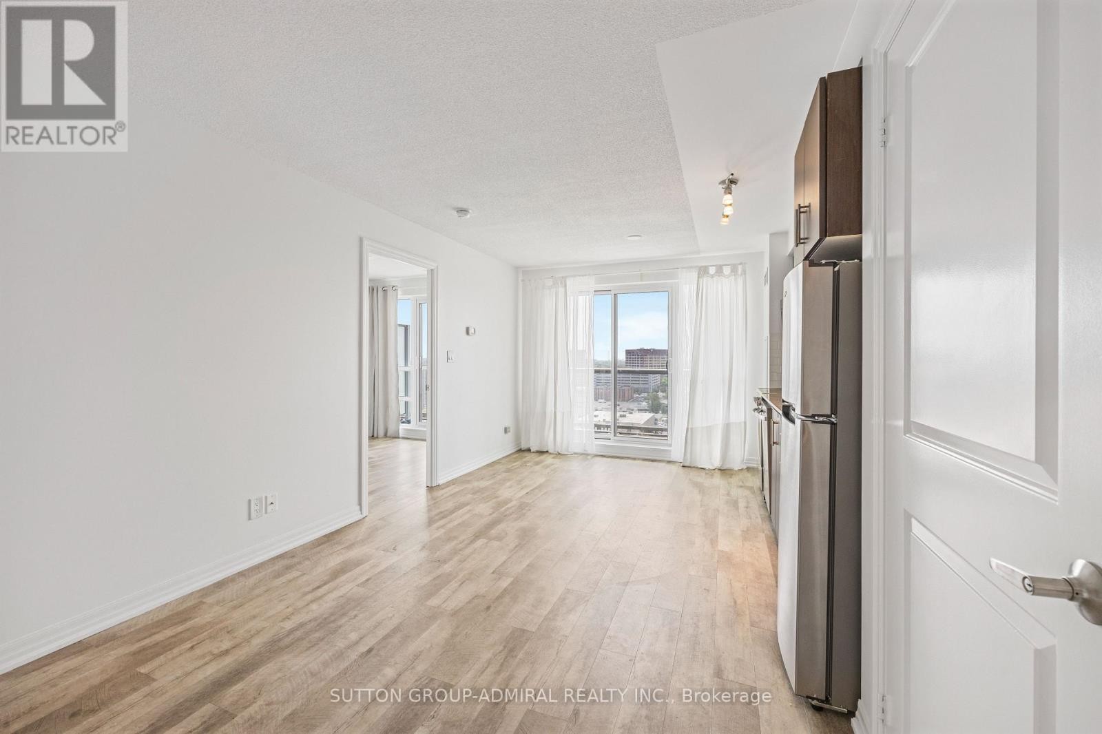












1408 - 30 HERONS HILL WAY

,
Toronto (Henry Farm),




Ontario
M2J0A7

