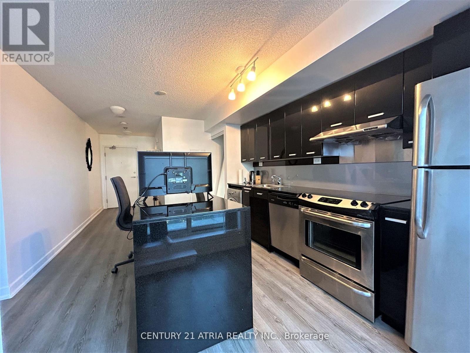 












209B - 19 SINGER COURT

,
Toronto (Bayview Village),




Ontario
M2K0B2

