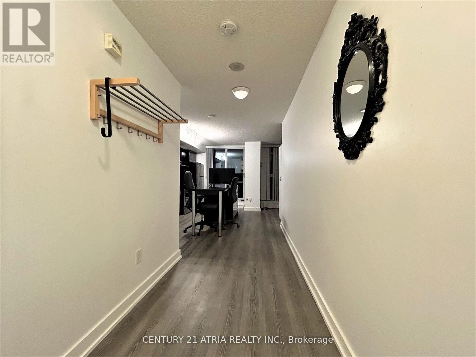 












209B - 19 SINGER COURT

,
Toronto (Bayview Village),




Ontario
M2K0B2

